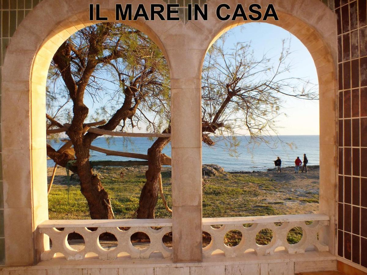 마리나디만카베르사 Casa Fronte Mare 빌라 외부 사진